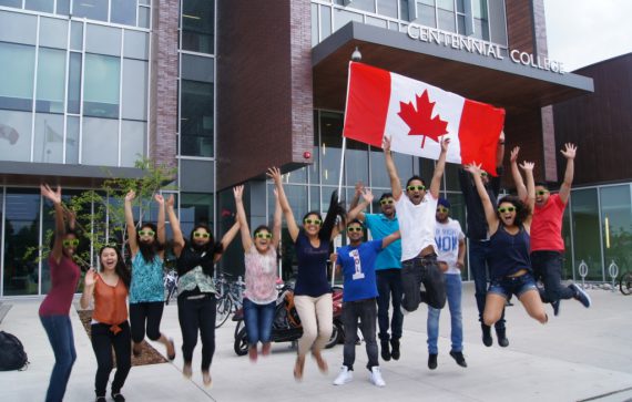 ¿Planeaste estudiar en Canadá? La Beca ELAP es para ti